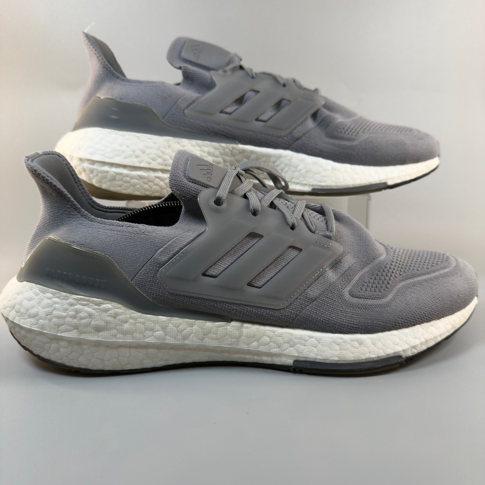Adidas Ultraboost 22 Mens 14 Running Shoes Gray White Lace Up Low Sneakers Boost